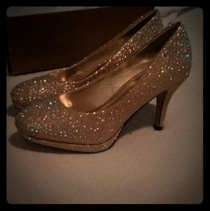 Sparkly pumps